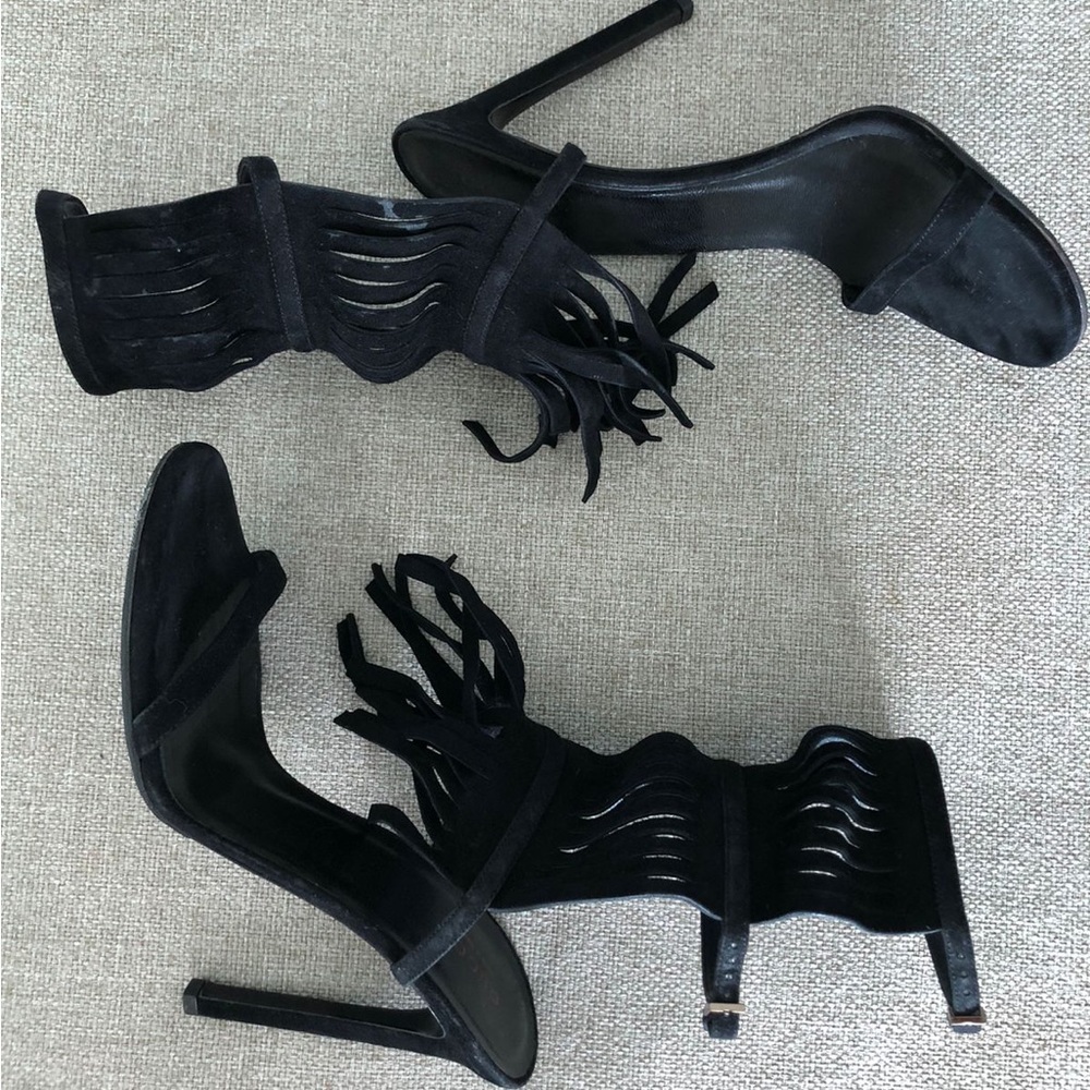 Gucci sandals 39